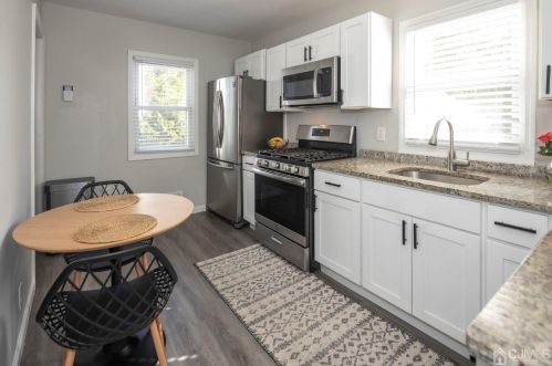 48 Coldevin Rd, Clark NJ  07066-1237 exterior