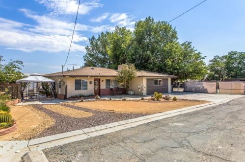 10529 Bellflower Ave, Beaumont, CA 92223-5511