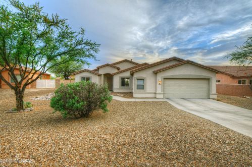 10750 Placita Guajira, Tucson, AZ 85730-5815