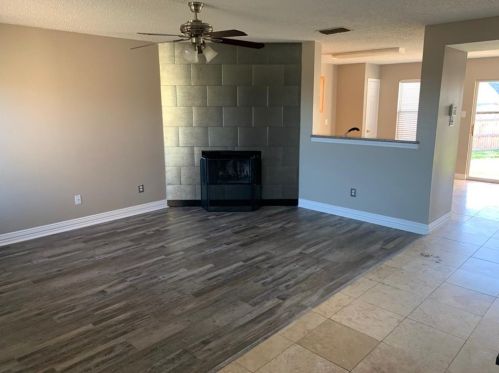 8052 Whitney Ln, Fort Worth, TX 76120-5612