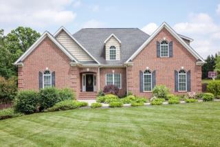 145 Serenity Pointe Dr, Kernersville, NC 27284-9832