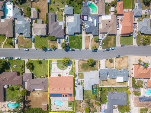 12070 Morning Ave, Downey CA  90242-2324 exterior