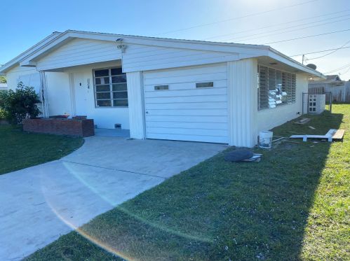 114 Arbor Ave, Fort Pierce, FL 34952-1308
