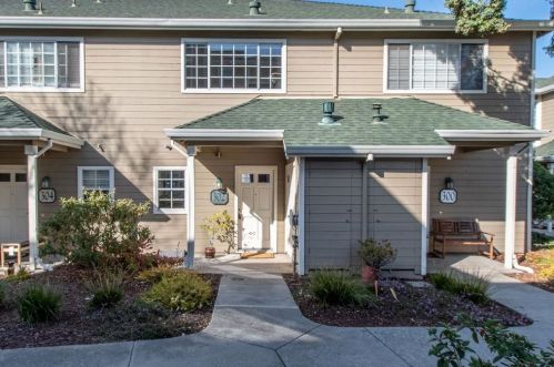 302 Treasure Island Dr, Belmont, CA 94002-4113