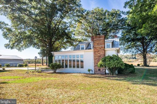3141 Buckner Rd, Rappnhanck, VA 22538-2019