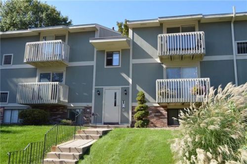 2459 Brookledge Rd, Bridgeville, PA 15017-1624
