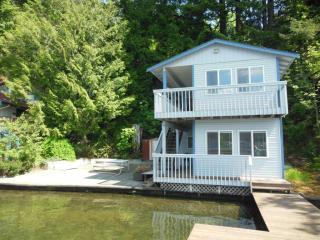 1109 Summit Lake Shore Rd, Olympia, WA 98502-9484