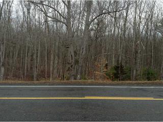 531 Douglas Pike, Smithfield RI  02917-2354 exterior