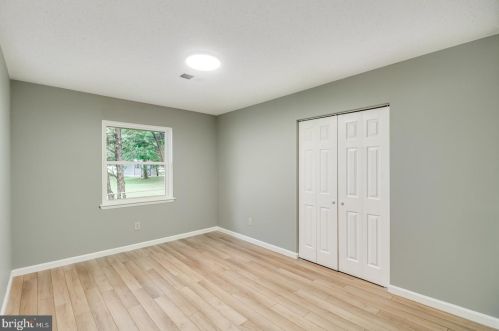 96 Royal Grant Way, Dover DE  19901-6124 exterior