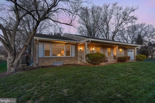 1270 Lisburn Rd, Navy Sup Dpt PA 17055-6710 exterior