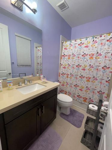 11537 13th Ct, Hollywood FL  33025 exterior