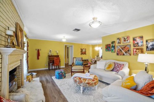 1742 Talmadge St, Deland FL  32724-8729 exterior