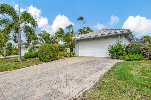 46 Woods Ln, Boynton Beach, FL 33436-6204