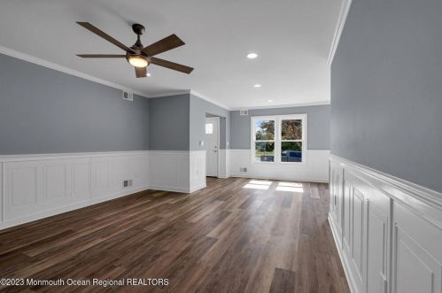 2 Taylor Ct, Lakewood NJ  08701-7317 exterior