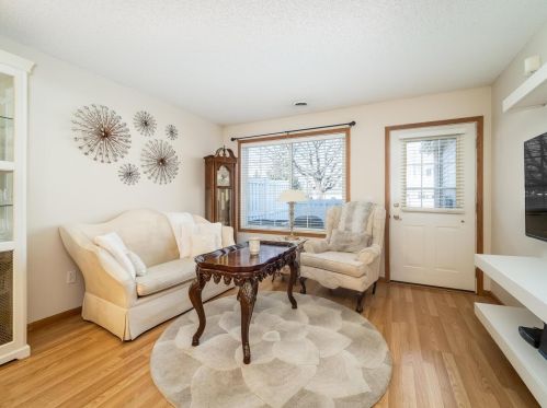 15951 Flotilla Trl, Saint Paul, MN 55124-6014
