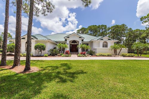 14656 Boxwood Dr, West Palm Beach, FL 33418-7949