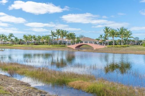 8506 Deimille Ct, Naples FL  34114-2712 exterior