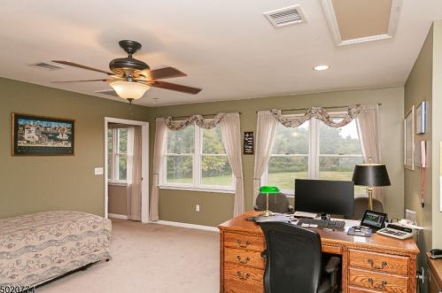 9 Crisman Rd, Columbia NJ  07832-2710 exterior