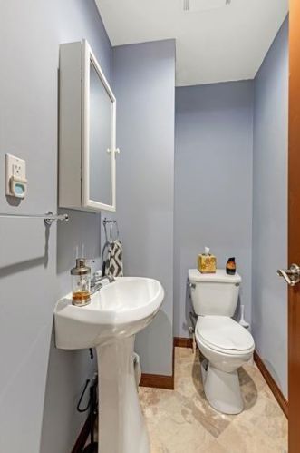 264 Lindsay Rd, Zelienople PA  16063-3210 exterior