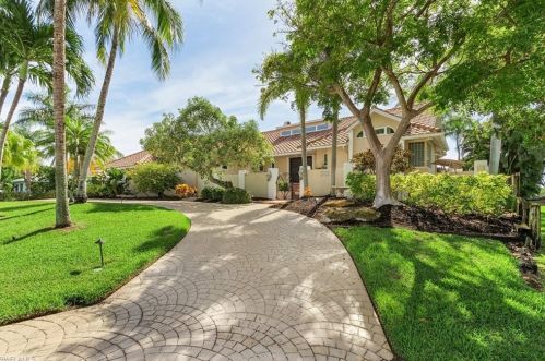 26876 Mclaughlin Blvd, Bonita Springs FL  34134-3846 exterior