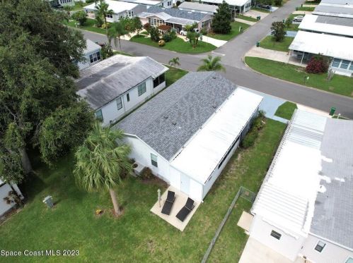 474 Dolphin Cir, Sebastian, FL 32976-2594