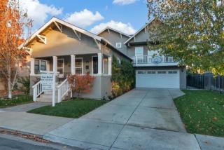 841 38th St, Sacramento CA  95816-4602 exterior