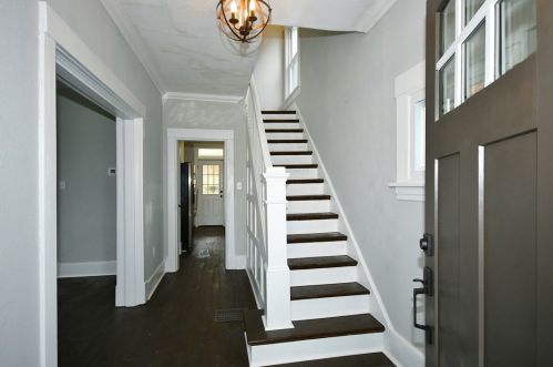 1598 Beaver Rd, Ambridge, PA 15003-1919