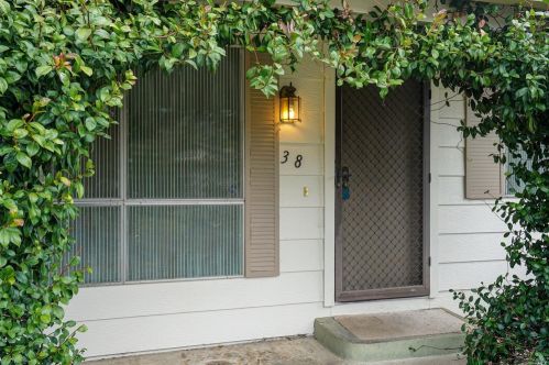38 Oak Island Cir, Santa Rosa, CA 95409-6329