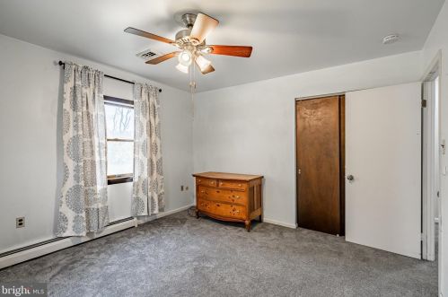 428 Neiffer Rd, Collegeville PA  19473-1415 exterior