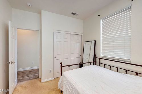 3120 Lisbon Ln, Oxnard CA 93036-7623 exterior