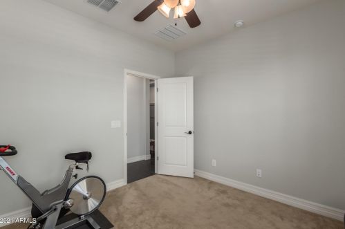 3948 Strawberry Dr, Gilbert AZ  85298-3703 exterior