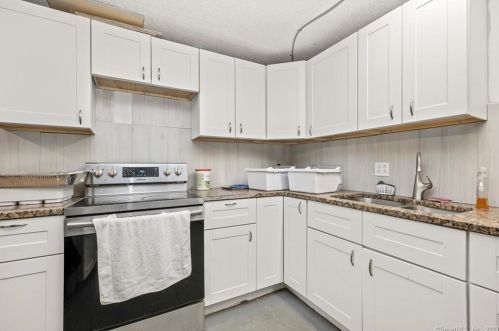 156 Summit Dr, North Branford CT  06471-1234 exterior