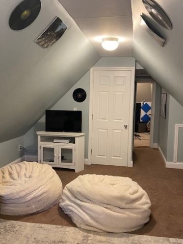 111 Summer St, Walpole MA 02071-1019 exterior