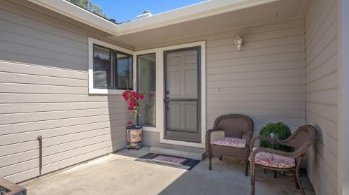 908 Duffin Dr, Hollister, CA 95023-6608