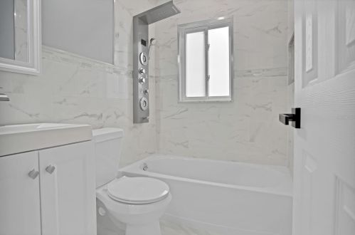 10 Celeste St, Apopka FL  32703-7502 exterior