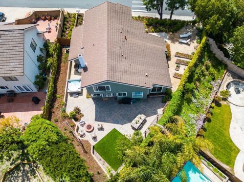 22112 Comanche Rd, El Toro CA  92630-3510 exterior