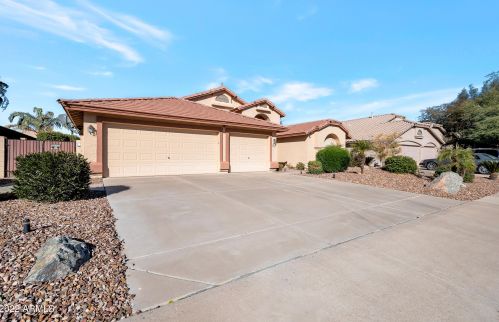 2462 Kempton Rd, Chandler, AZ 85225-2356