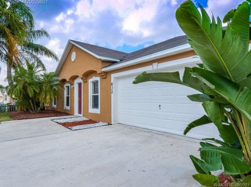 632 Bayshore Blvd, Fort Pierce FL  34983-1006 exterior