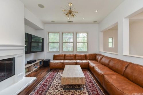 28 Climbing Vine, Irvine CA  92603-0200 exterior