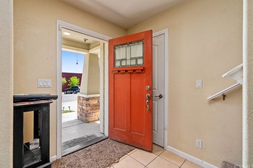 2127 Oak St, Lake Nacimiento, CA 93446-1421