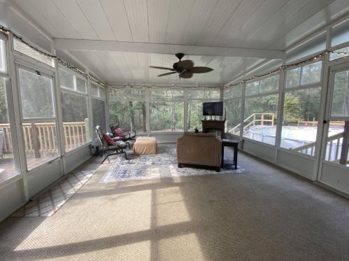 304 Mookees Ln, Cross SC  29436-9102 exterior