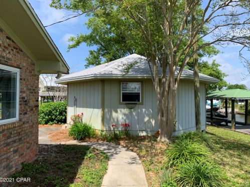 926 Goose Bayou Rd, Lynn Haven FL  32444-3430 exterior