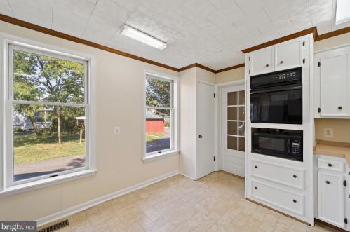12904 Free St, Nokesville VA  20181-2221 exterior