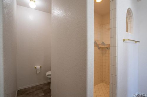 2064 Desert Palms Dr, Bullhead City AZ  86426-8803 exterior