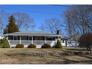 74 Laurelwood Rd, Groton, CT 06340-4206