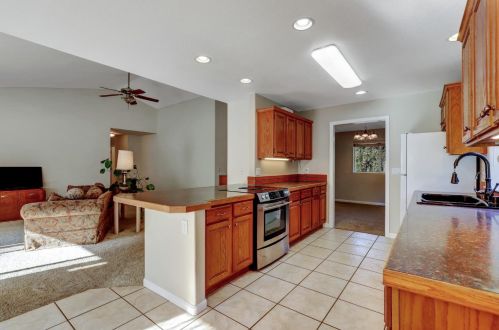 17155 Oscar Dr, Grass Valley CA  95949-7220 exterior