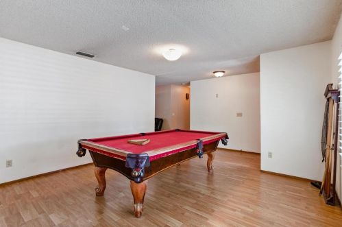 661 Hillsdale Dr, Turlock CA  95382-0515 exterior