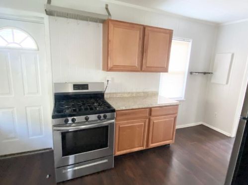 4095 Franklin St, Darbydale, OH 43123-3006