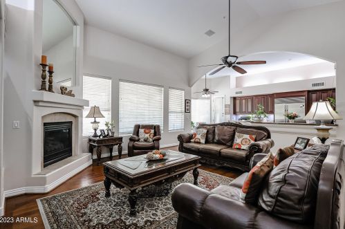 9610 Laurel Ln, Scottsdale AZ 85254-4901 exterior