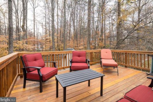 10917 Crestwood Dr, Spotsylvania VA 22553-1606 exterior